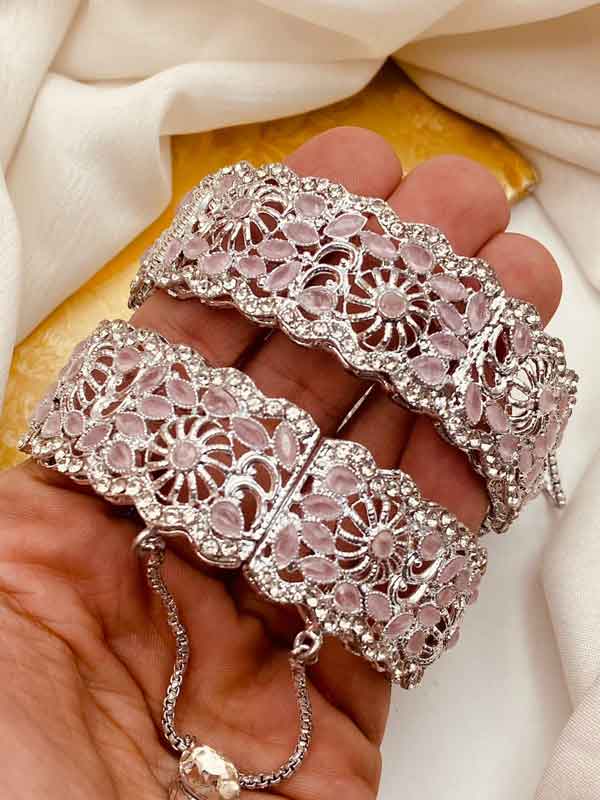 Egyptian Openable Bangles (Pair) NJ-1548 - Image 5