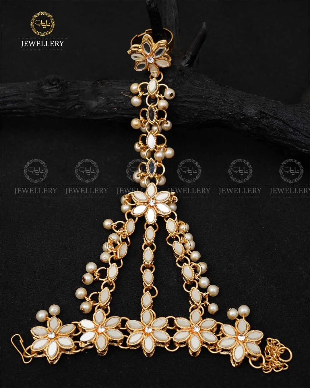 Kundan Angla (Bracelet with Ring)-2042-Golden - Image 6