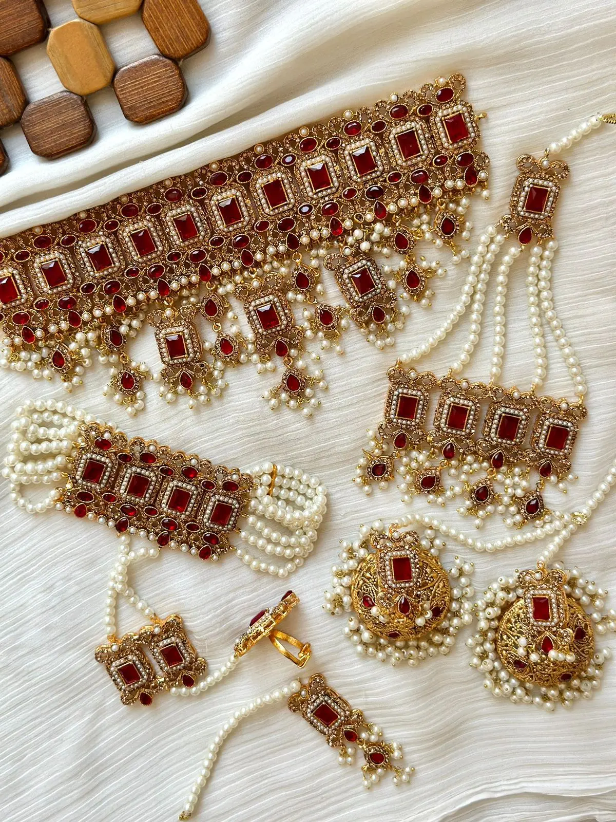 Premium Quality Kundan 6 pcs Bridal set with jhumkaz jhomer Tika & Anja -1949-G - Image 7