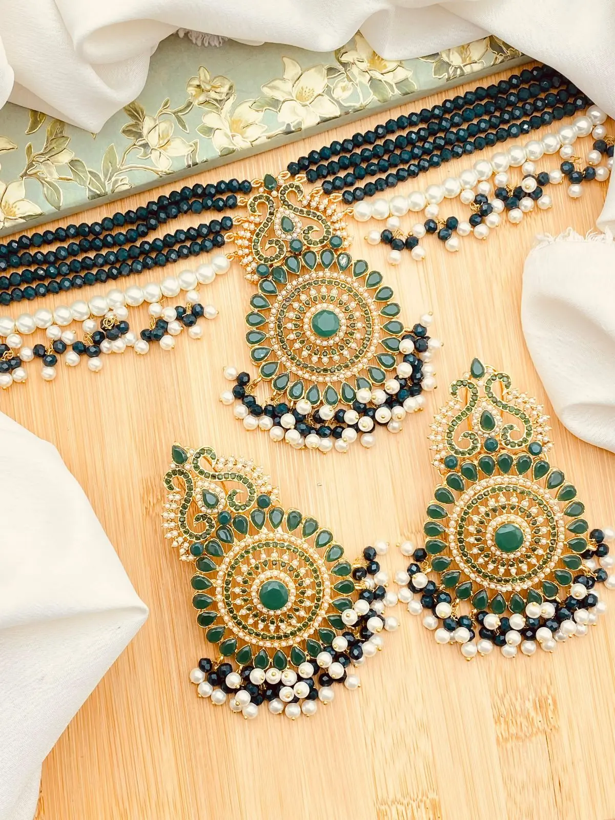 Turkish Chokar set With Hoops -1932 - Image 5